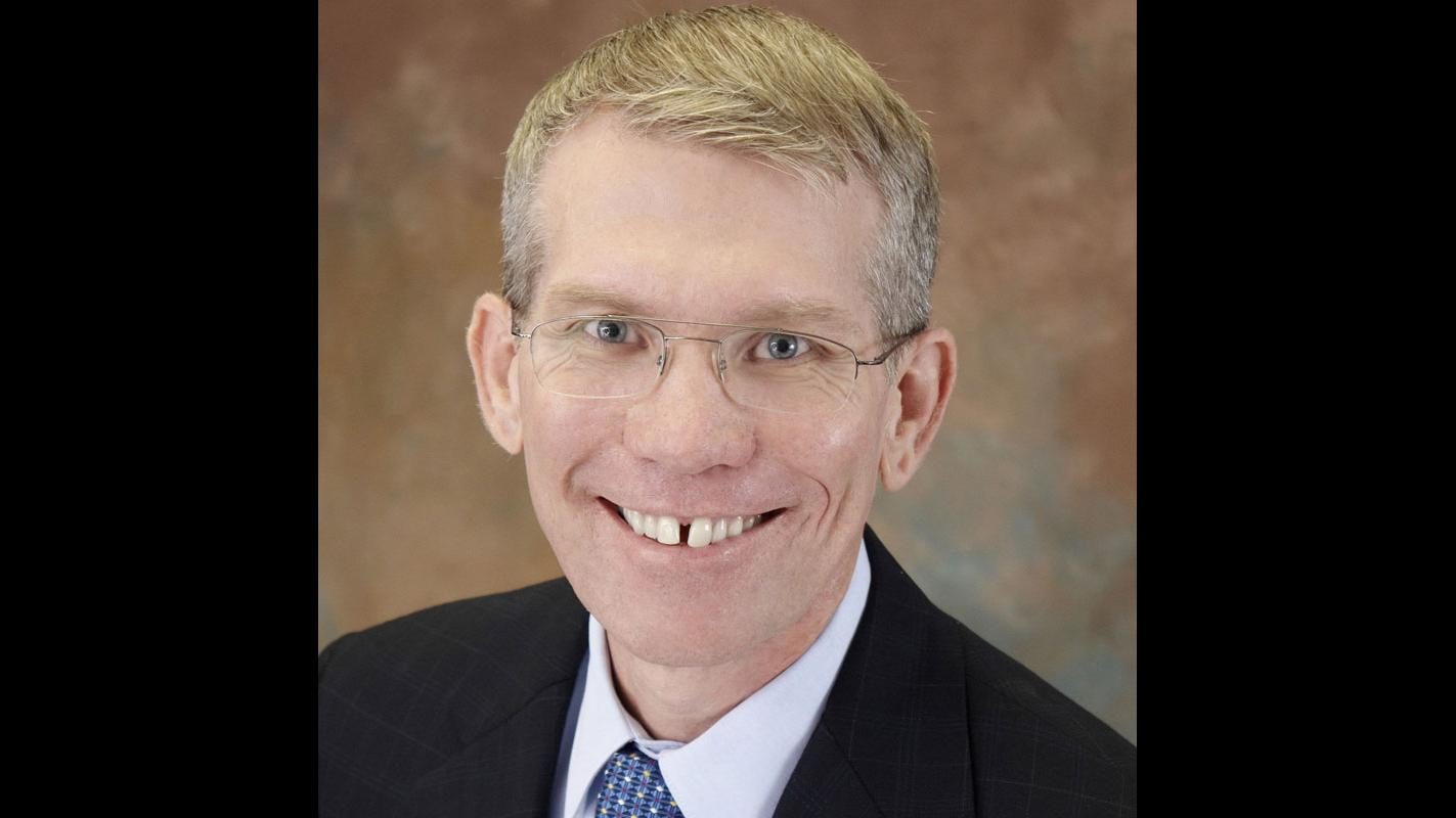 Dr. Peter Weiss